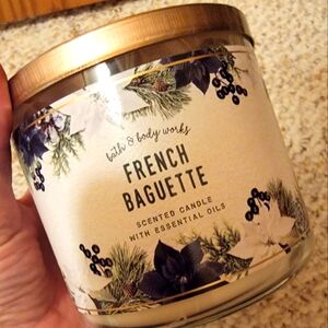 Bath & Body Works French Baguette 3 Wick